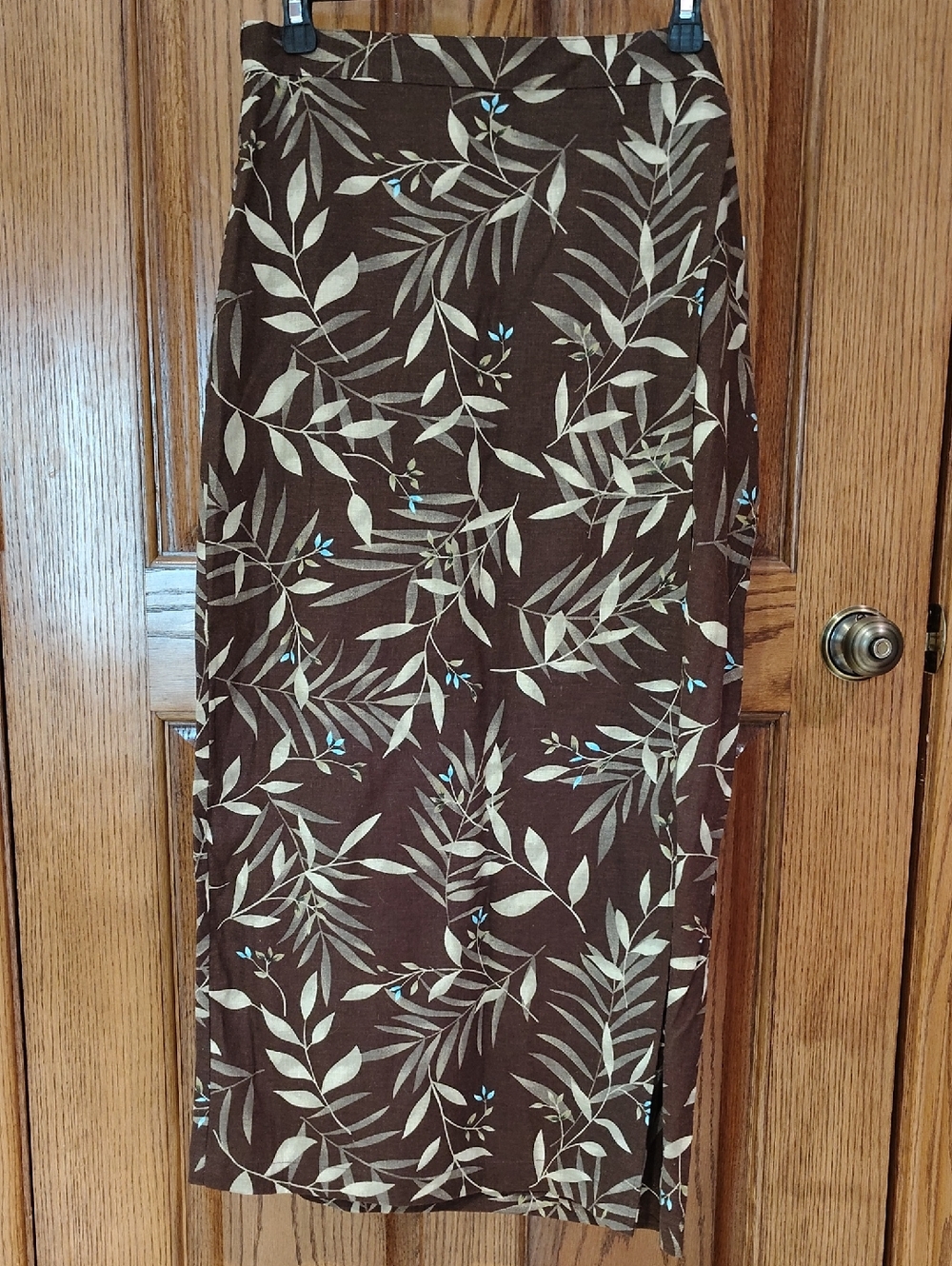 Beautiful Brown Linen Blend Maxi Wrap Skirt w/Cream Botanical Print M NWT